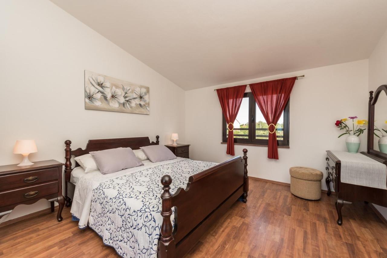 זאטון Apartment Astoria מראה חיצוני תמונה