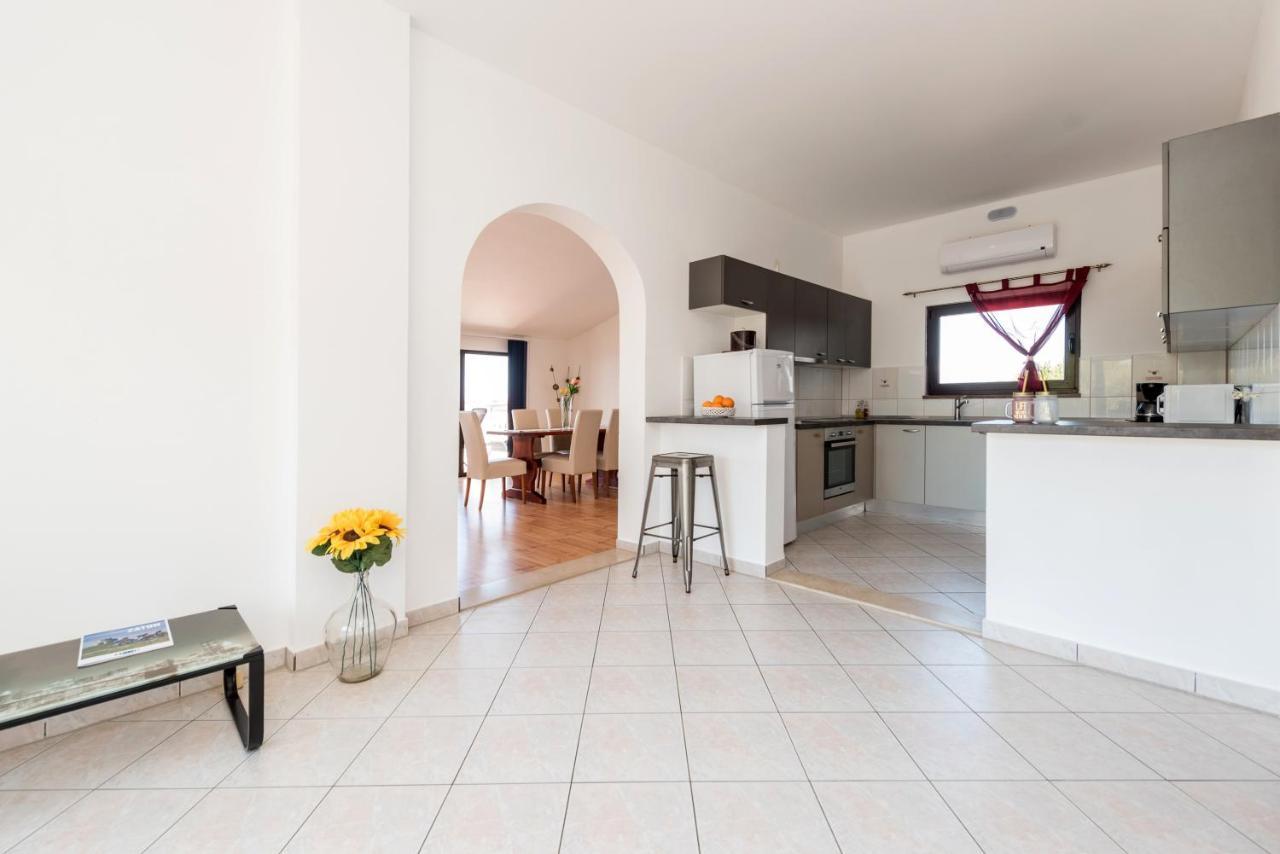 זאטון Apartment Astoria מראה חיצוני תמונה