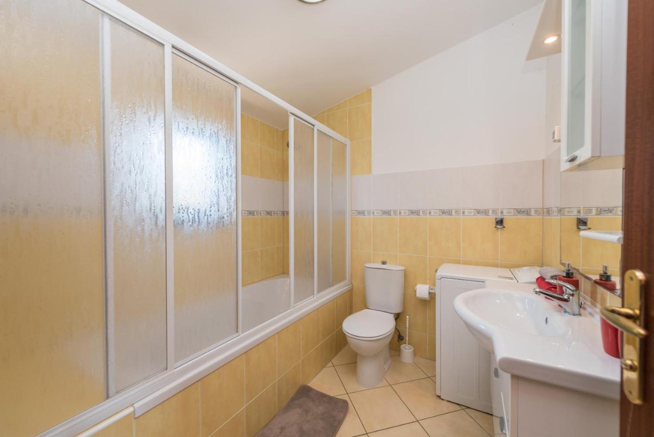 זאטון Apartment Astoria מראה חיצוני תמונה