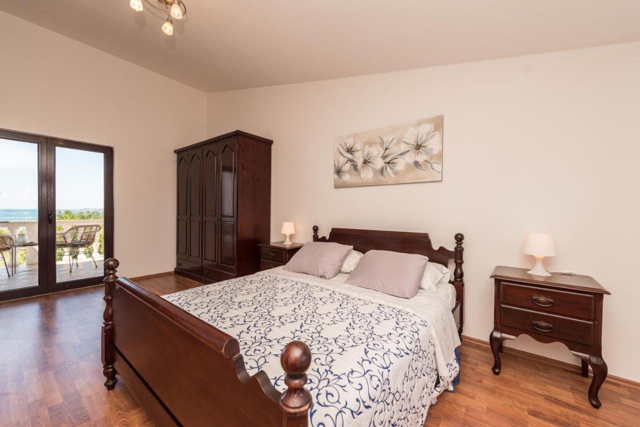זאטון Apartment Astoria מראה חיצוני תמונה